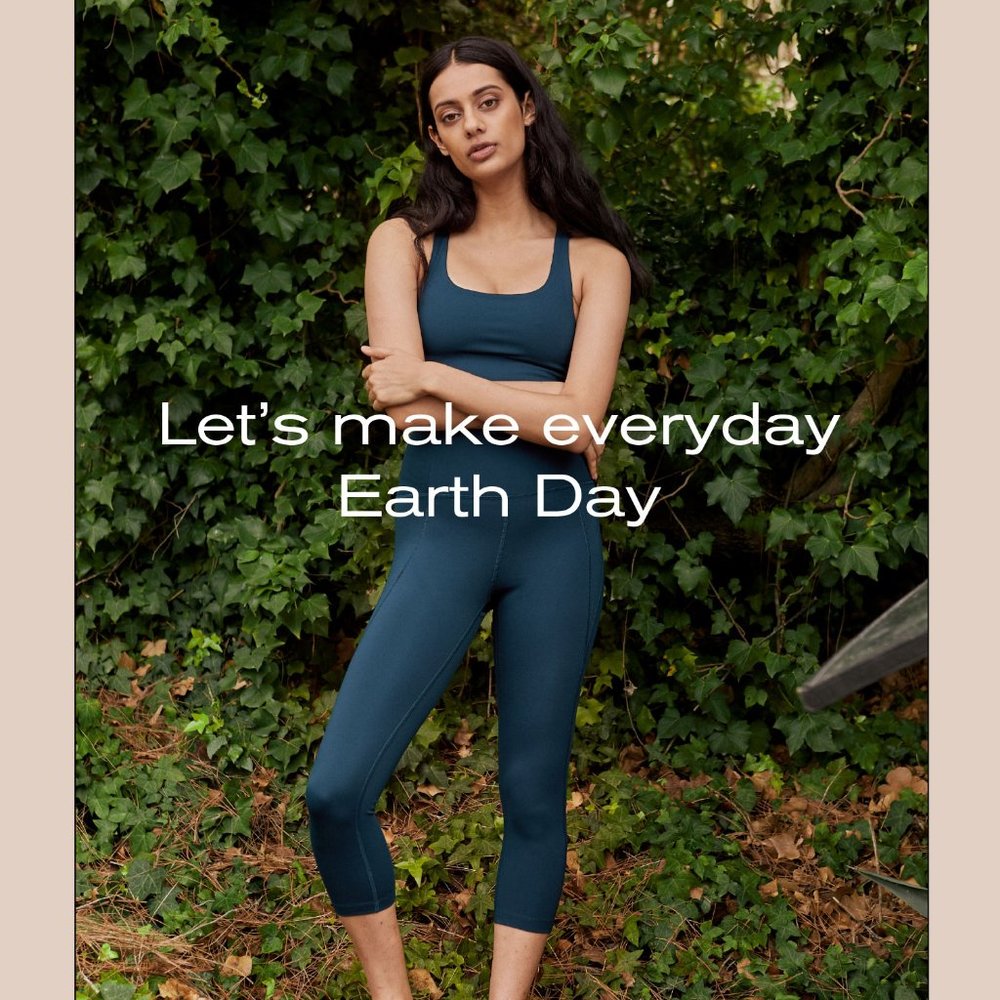 XS Navy Mid-Rise 7/8 Length Legging